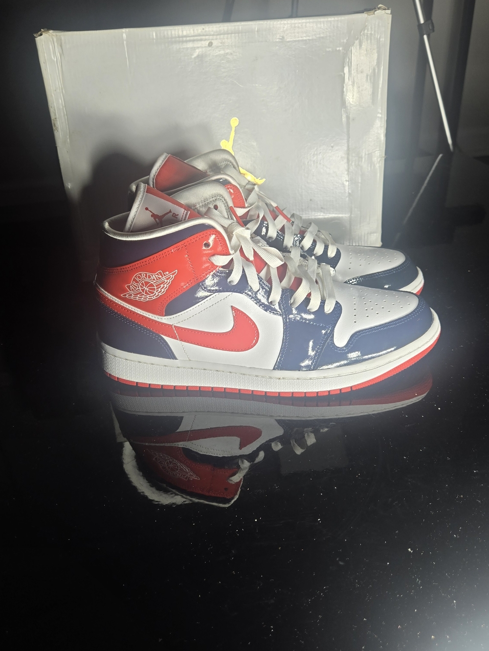 WMNS Air Jordan 1 Mid SE Champ Colors DJ5984-400 Women’s Size 11 / Men’s Sz 9.5
